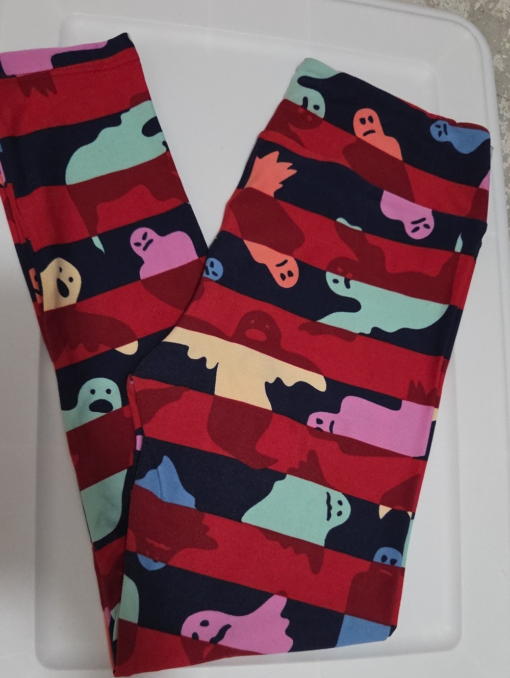 NEW w/out tags LuLaRoe Halloween Ghost Striped Pattern Leggings - One Size